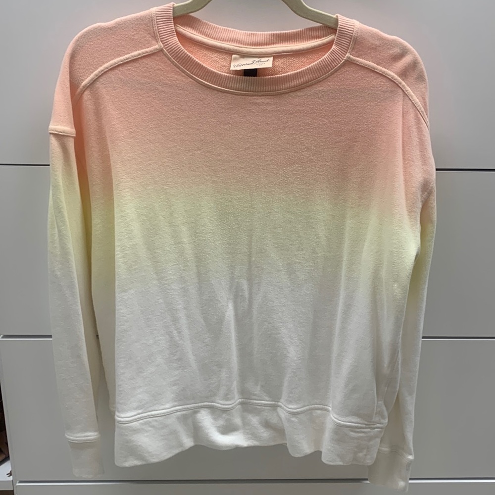 New Universal Thread ombré dyed crewneck sweatshirt small